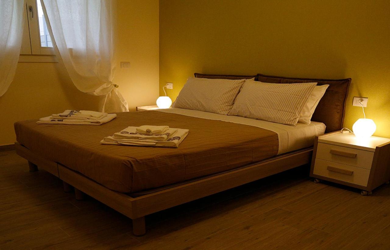 C.A.V. B&B Curiel20 San Donato Milanese Eksteriør billede